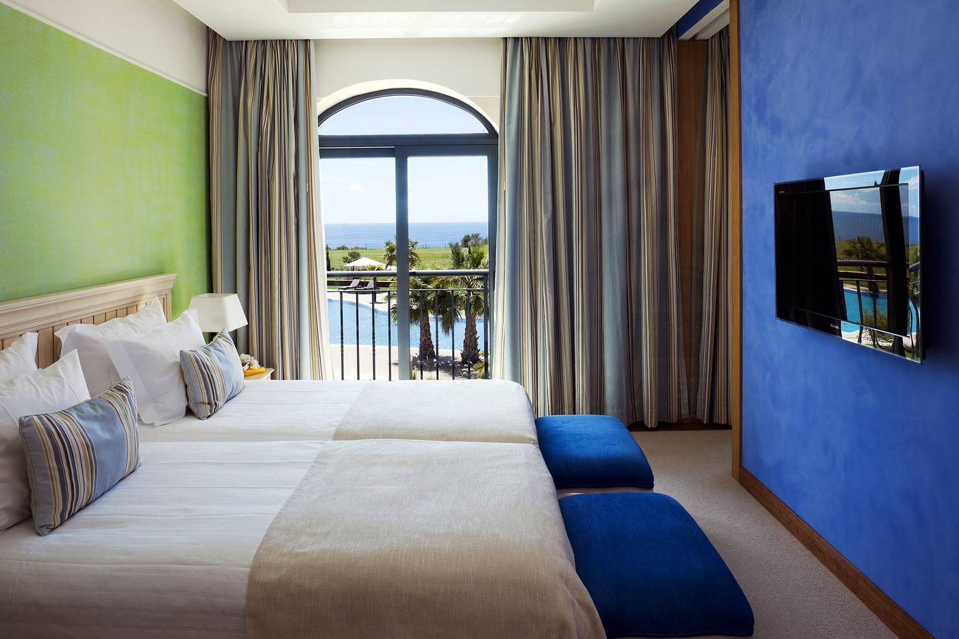 Cascade-Wellness---Lifestyle-Resort-Room-24