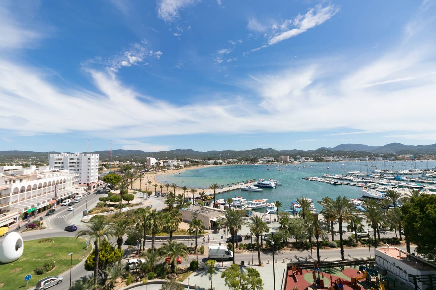 The-Red-Hotel-by-Ibiza-Feeling-Room-5