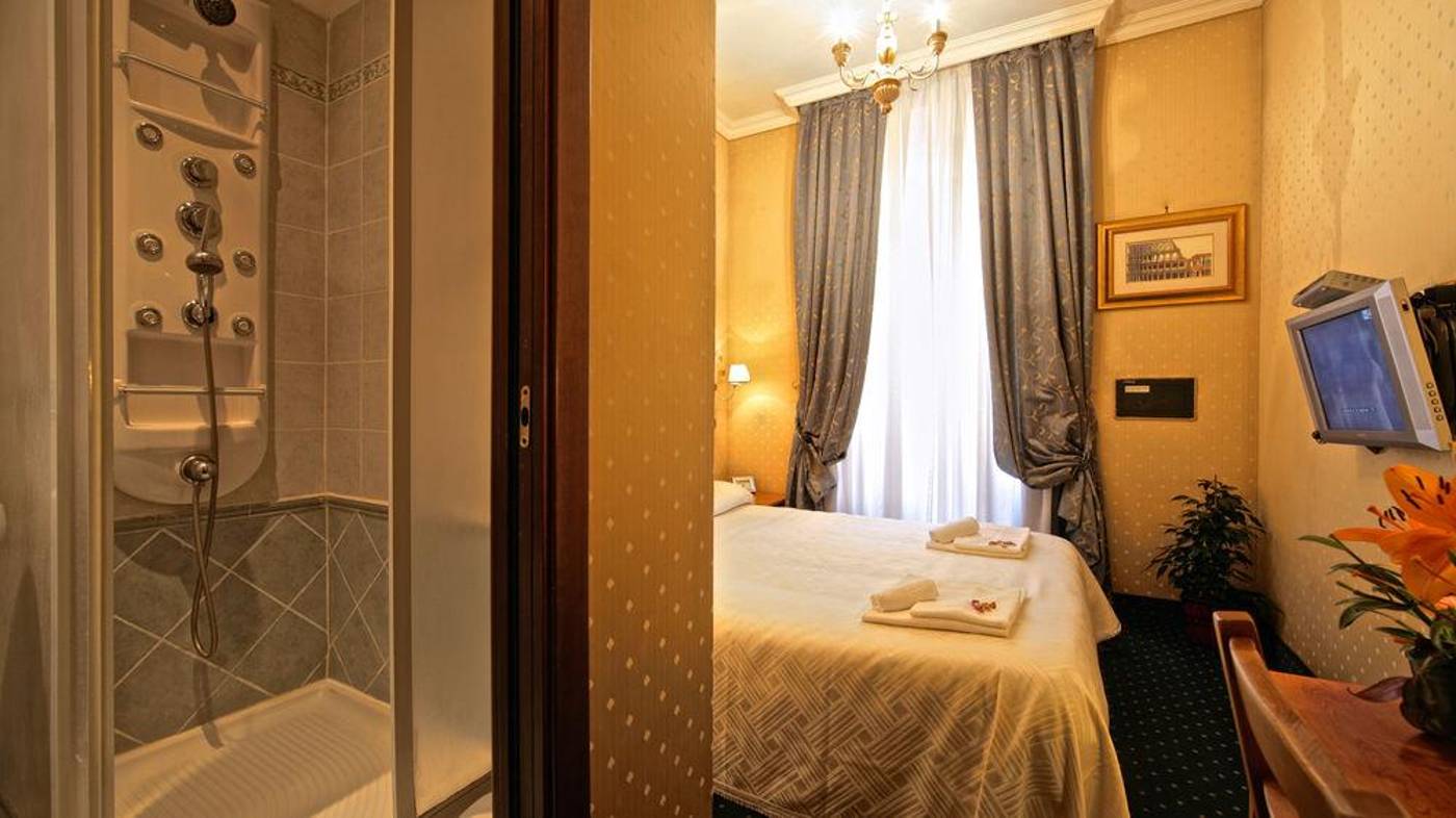 Vatican-Holiday-Doria-General-view-4