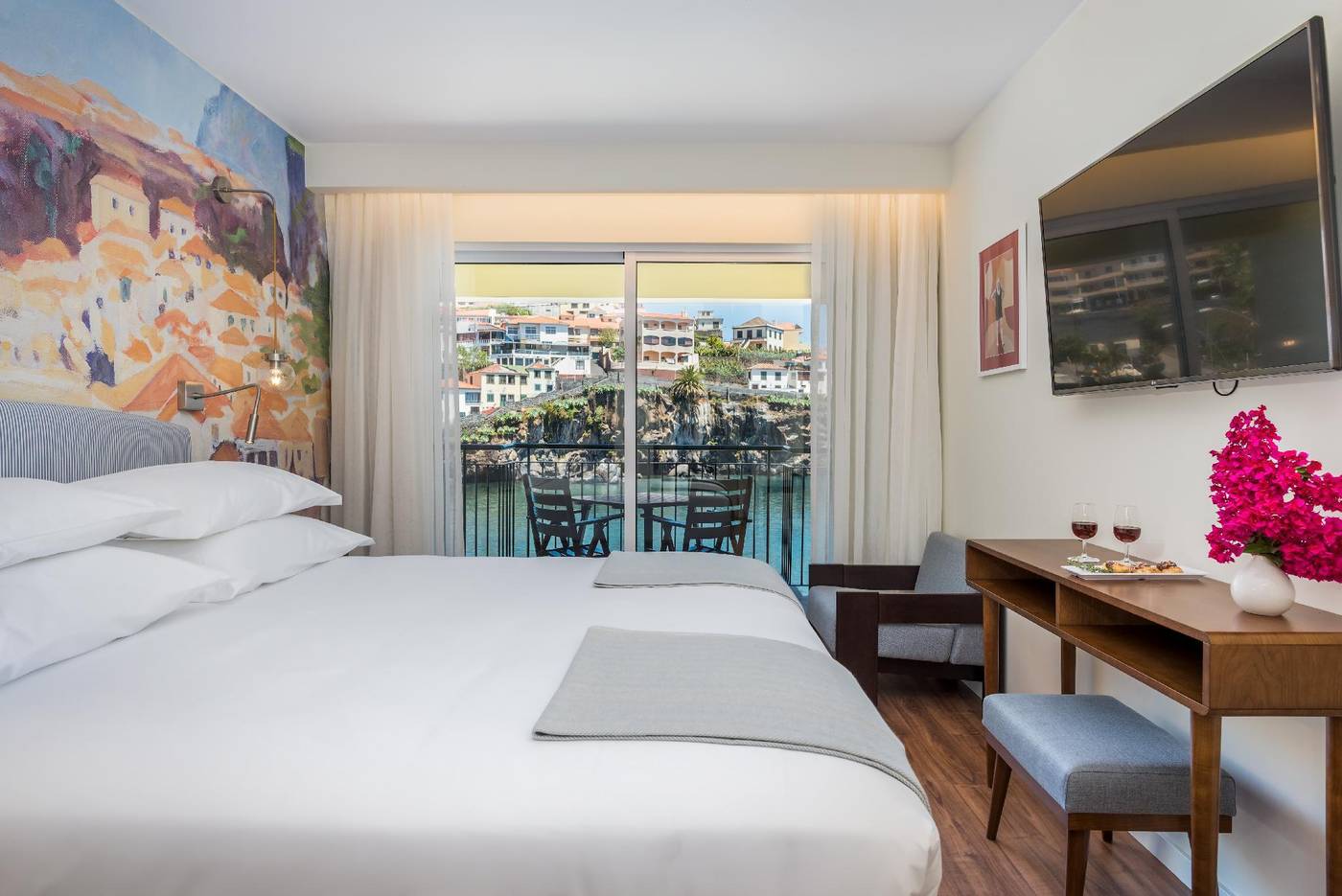 Pestana-Churchill-Bay-Room-11