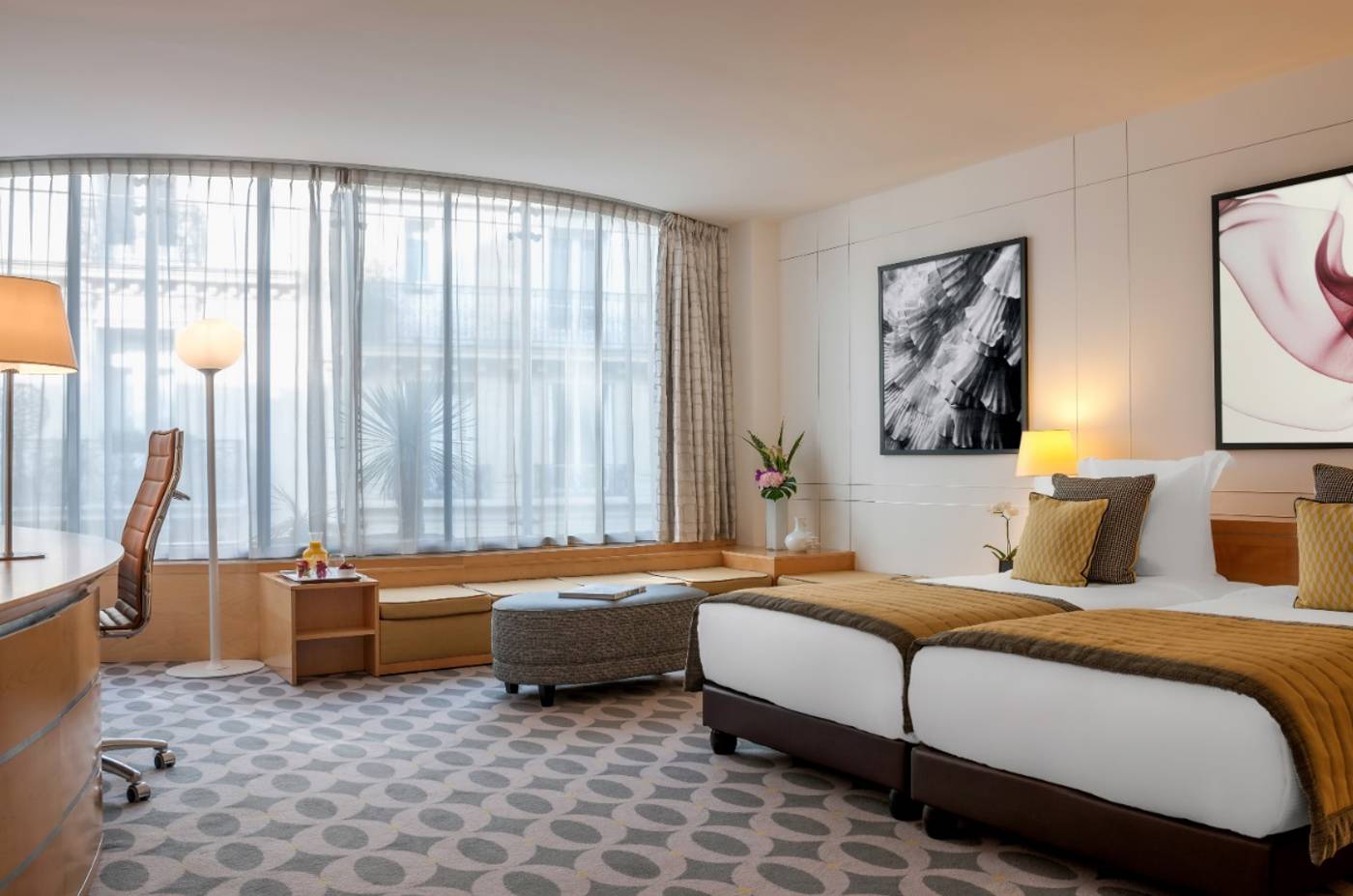 La-Clef-Tour-Eiffel-Paris-by-The-Crest-Collection-Room-20