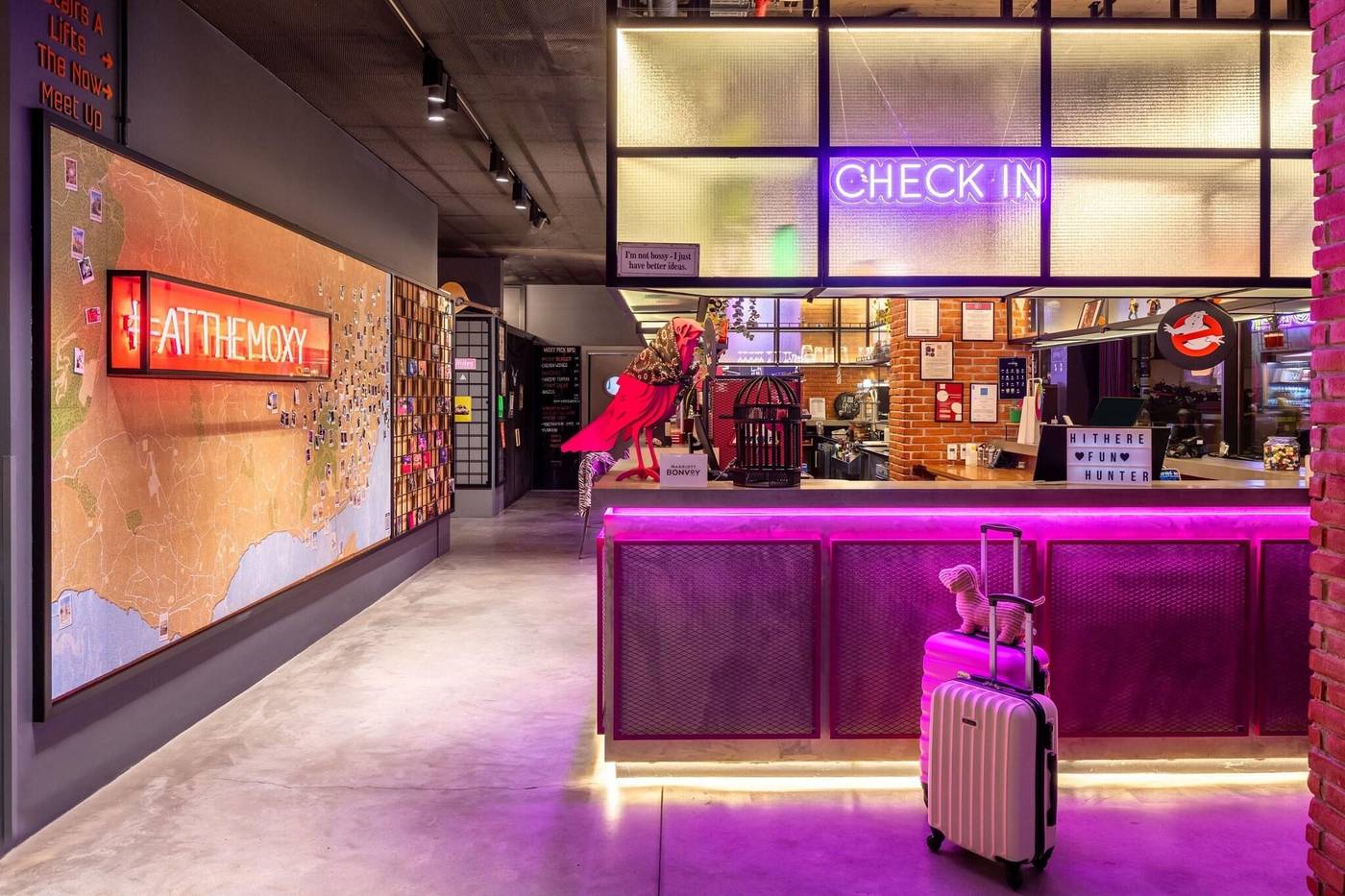 Moxy-Lisbon-City-Lobby-27