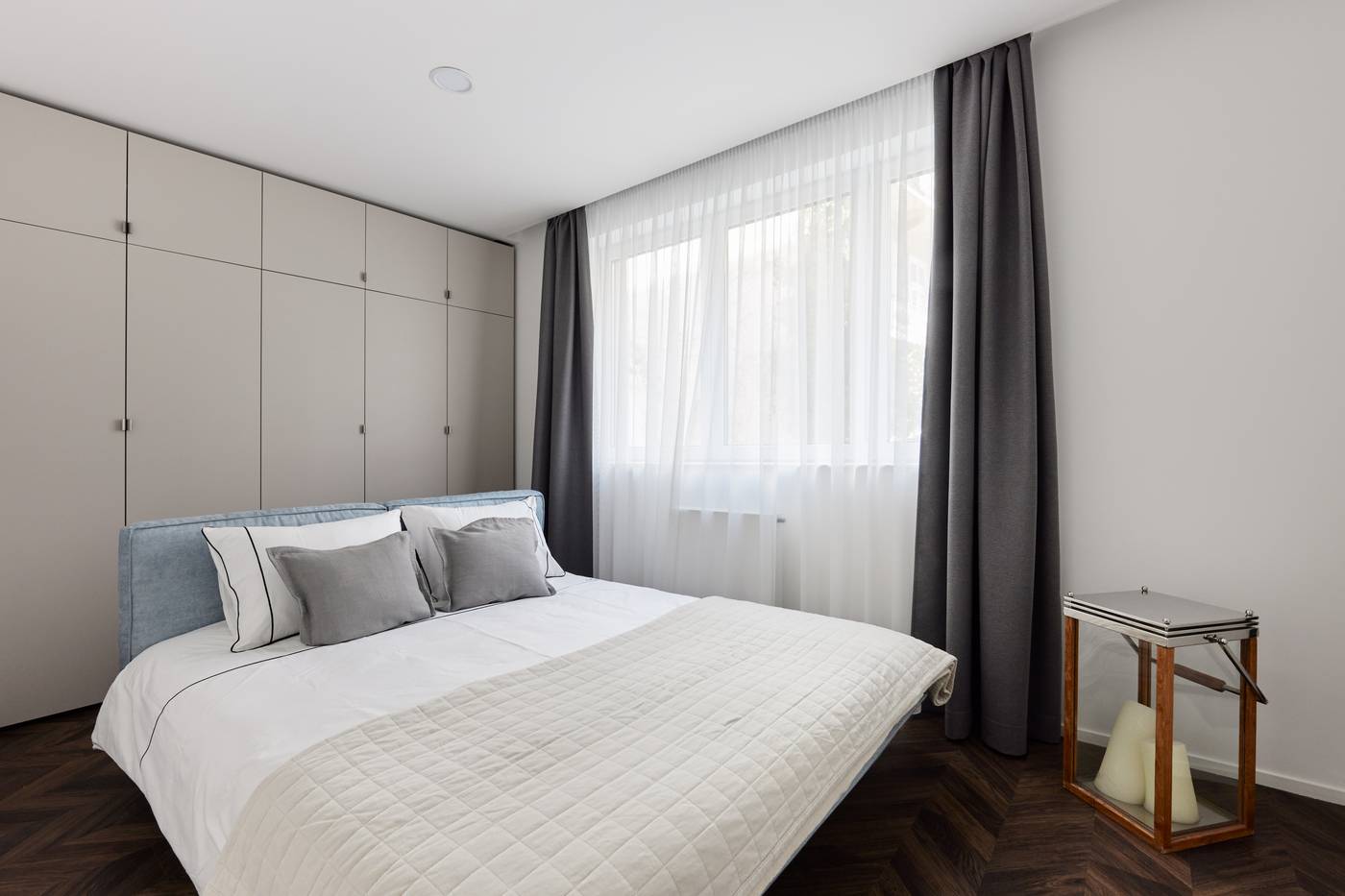 The-Amberlyn-Suite-Hotel-Room-42