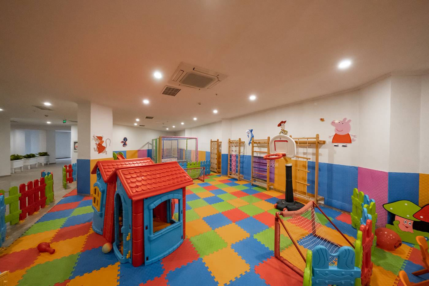 Laguna Beach Alya Resort & Spa Hotel