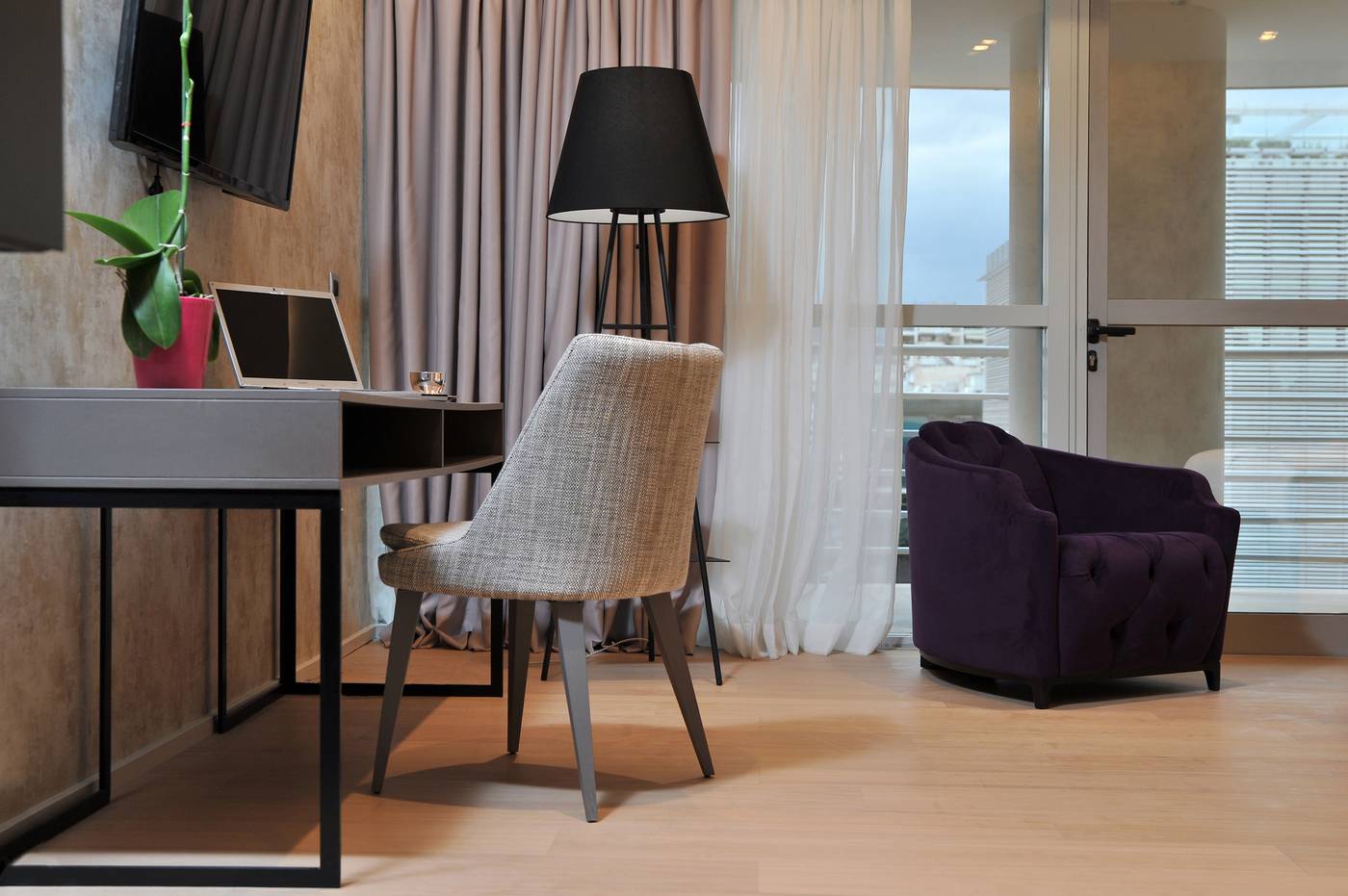 Athenaeum-Grand-Hotel-Room-5