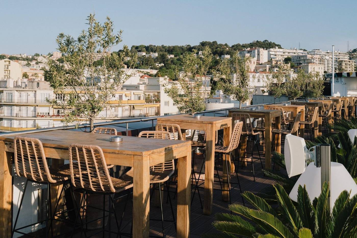 AC-Nice-Restaurant-13