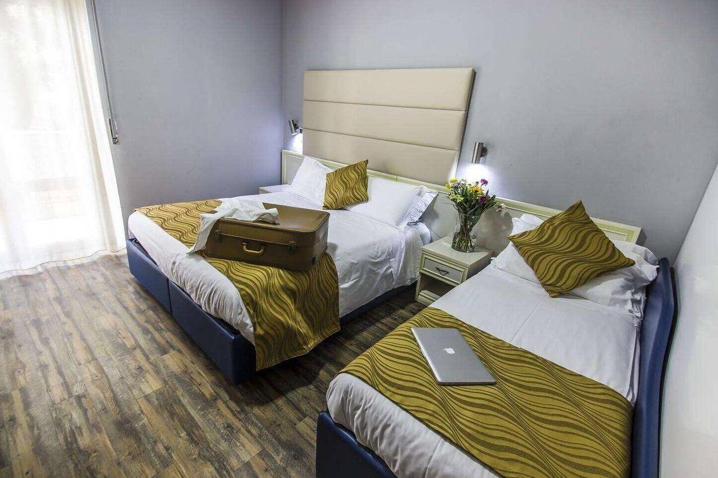 Hotel-Gran-Sasso-Room-14