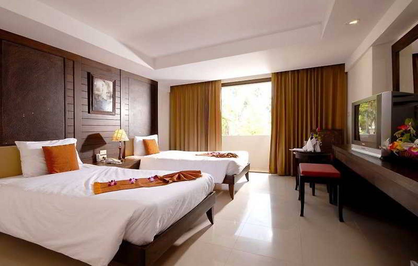 White-Sand-Resortel-Room-9