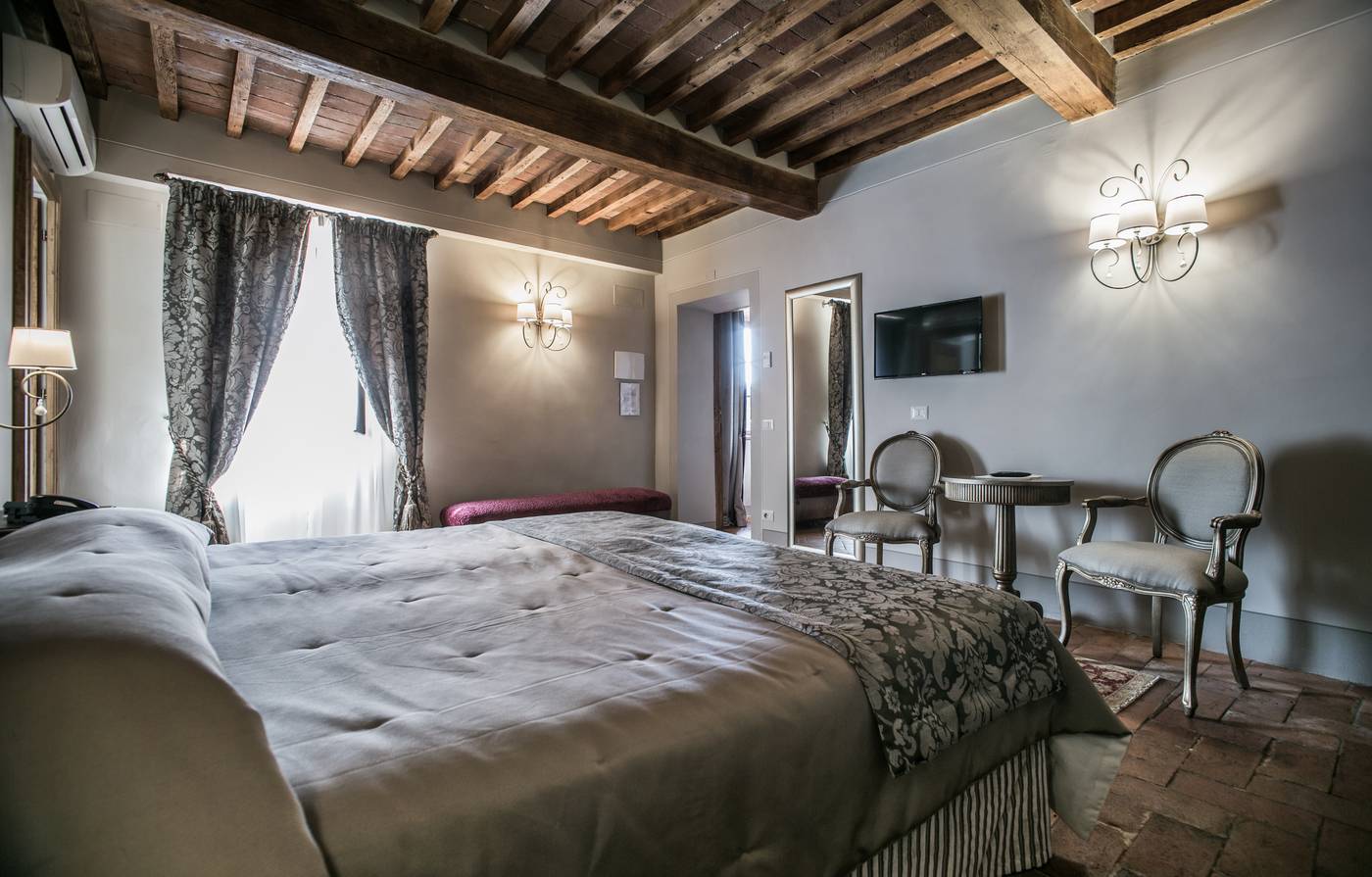 Palazzo-Leopoldo-Dimora-Storica---Spa-Room-20