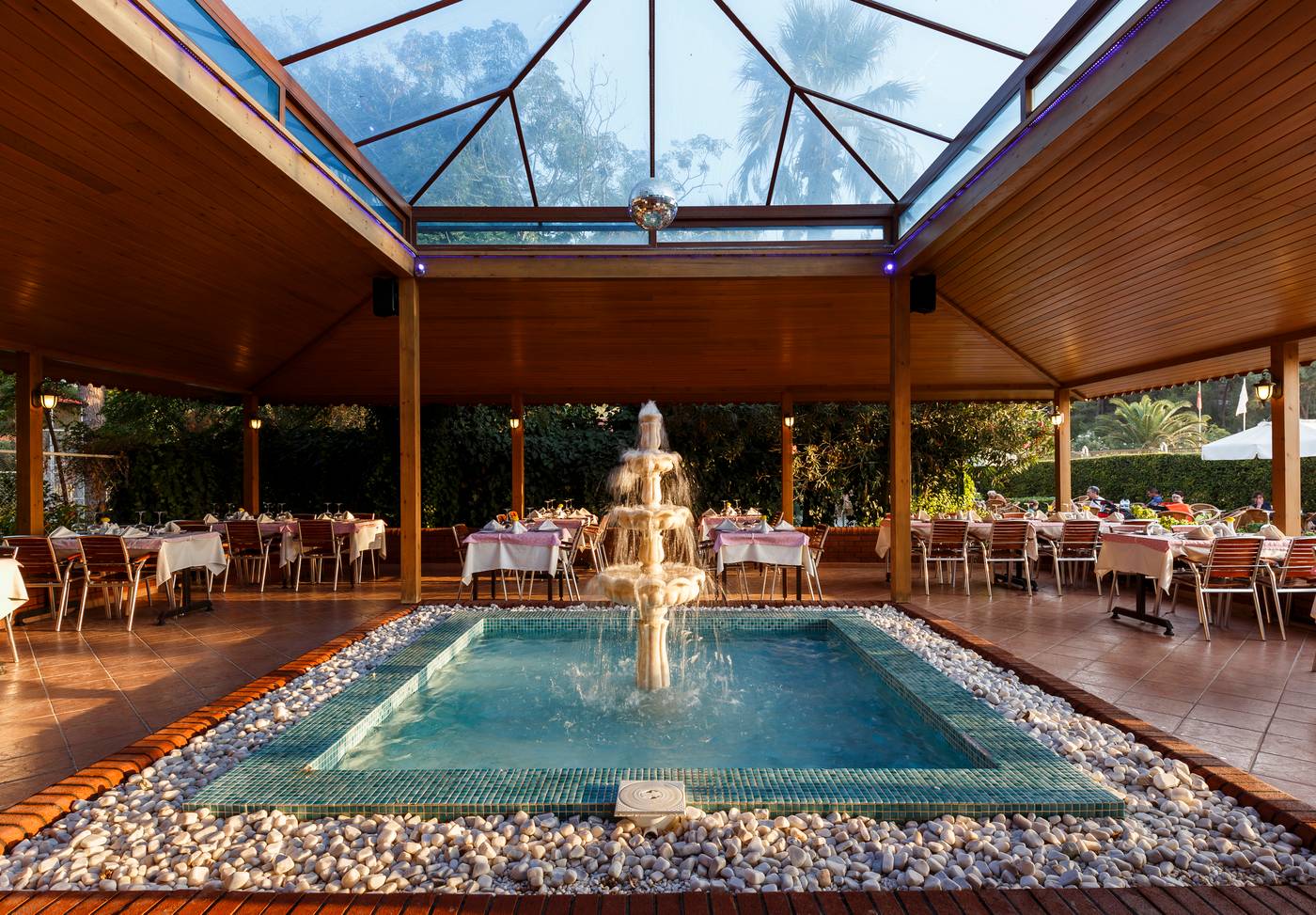 Kustur-Club-Holiday-Village-Restaurant-19