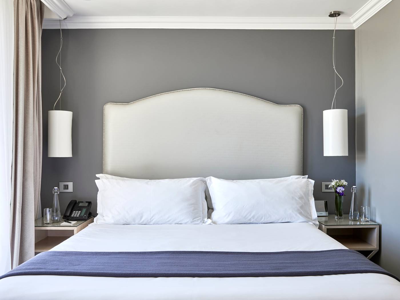 Queen-Victoria-Hotel-by-Newmark-Room-19