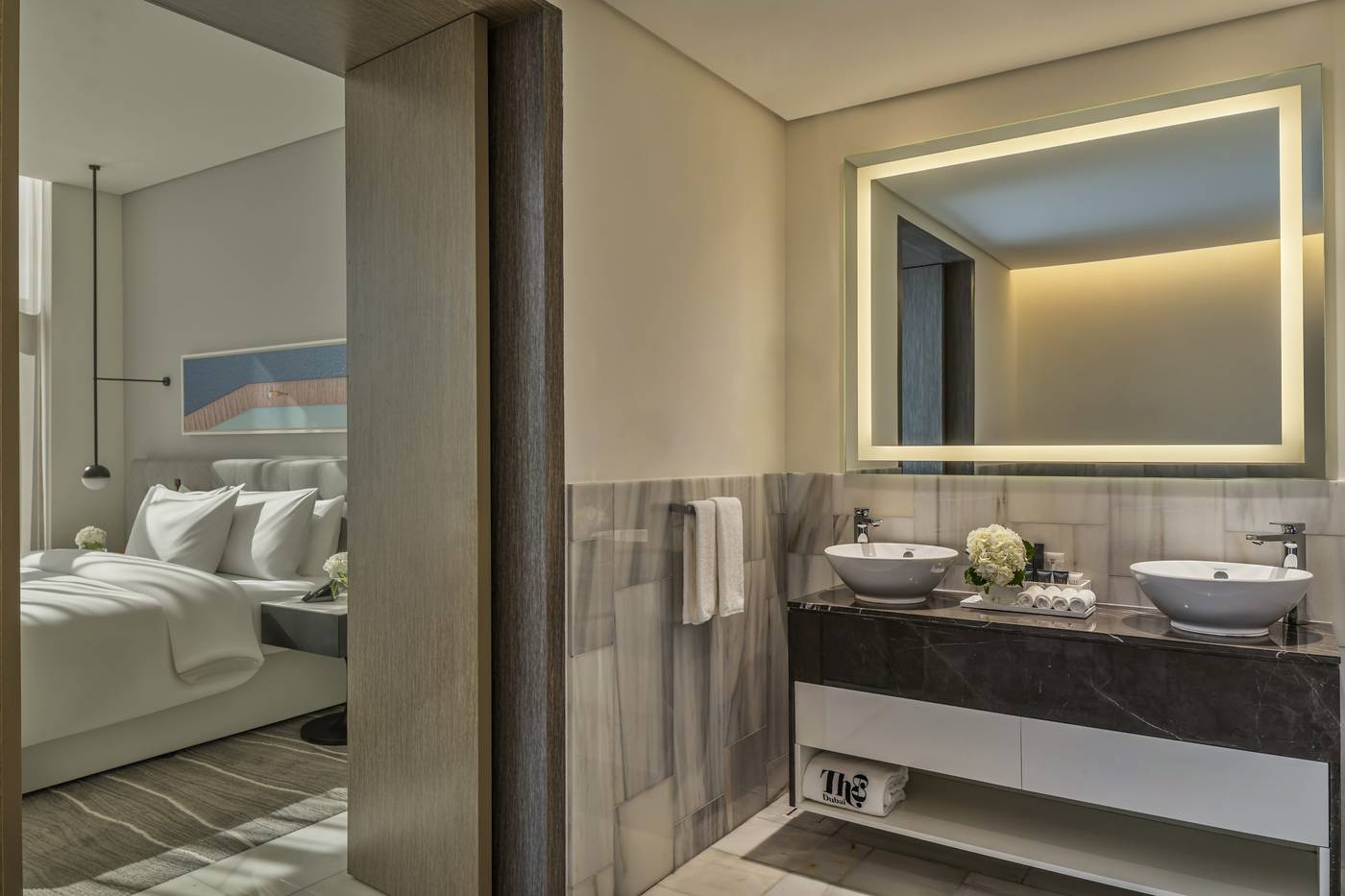 Th8 Palm Dubai Beach Resort