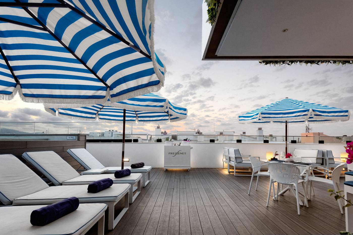 El-Puerto-Ibiza-Hotel---Spa-Terrace-12