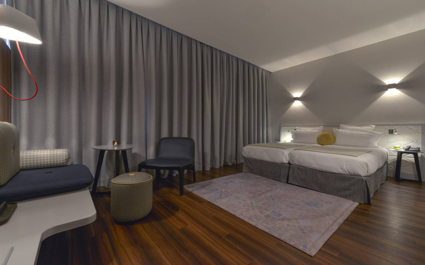 Hotel-Atrium-Room-35