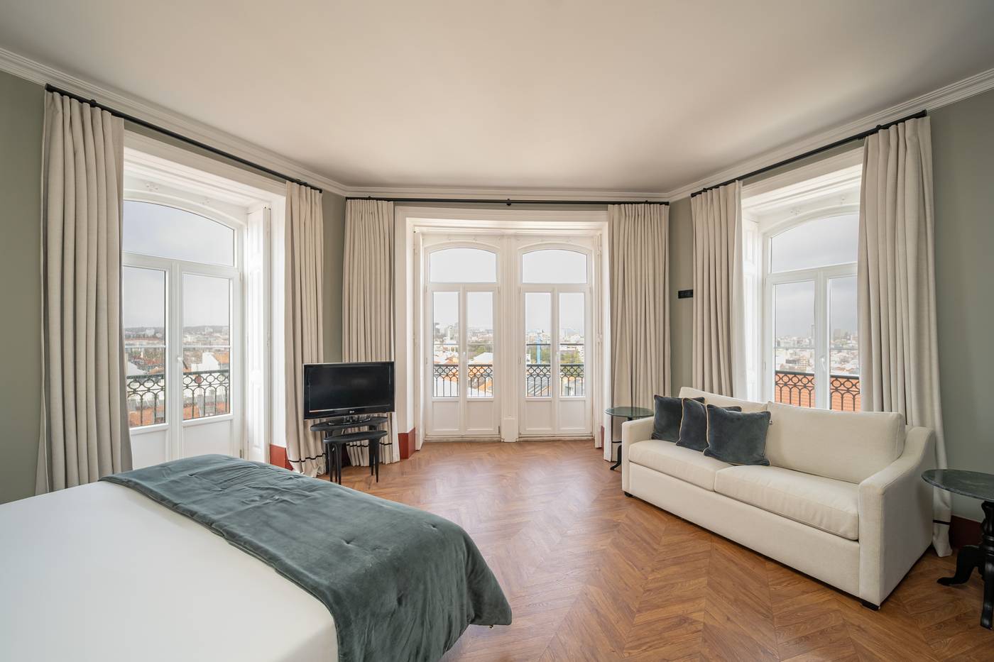 Pensao-Londres-Room-4