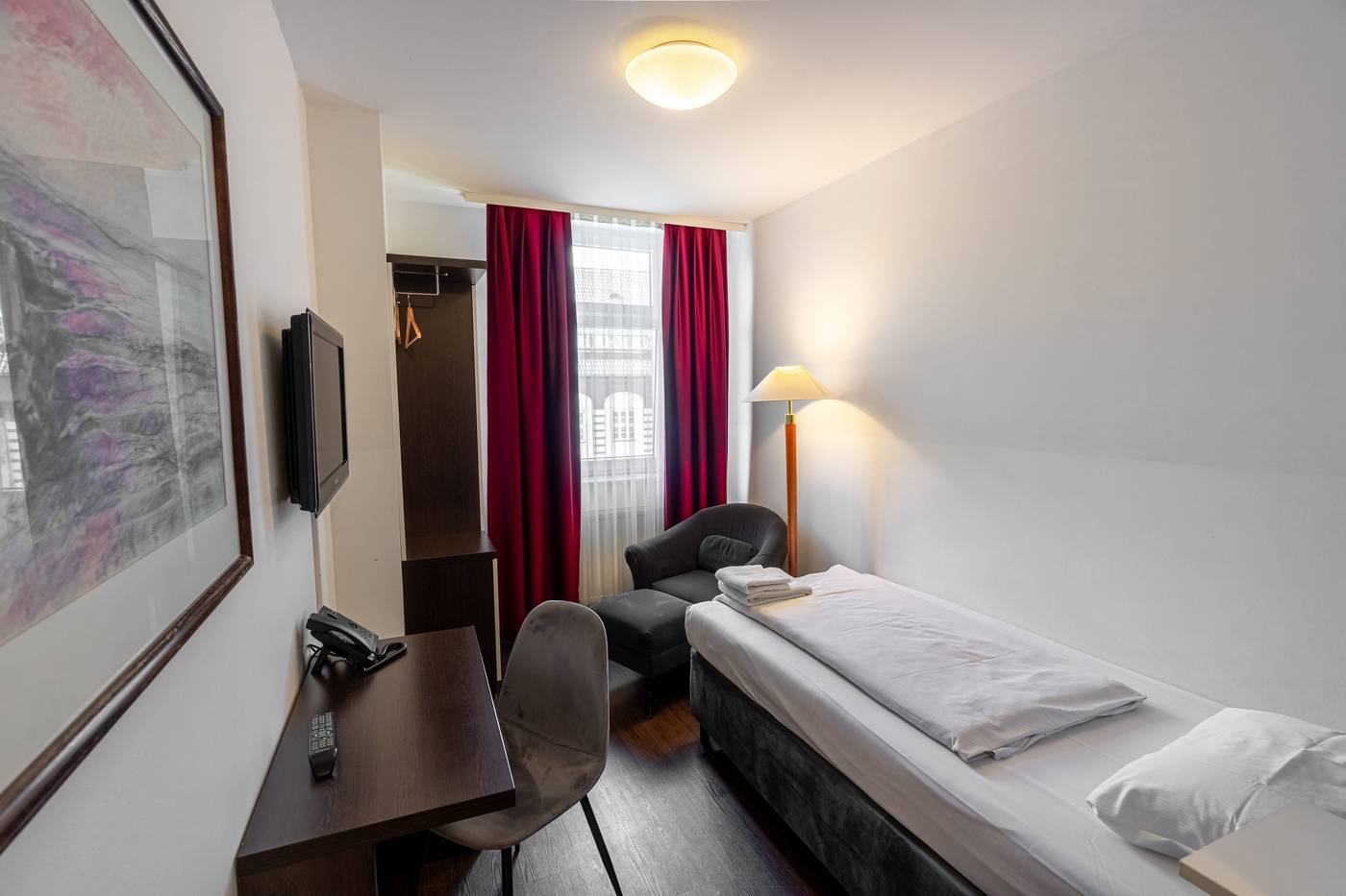 Hotel-Prens-Berlin-Room-20