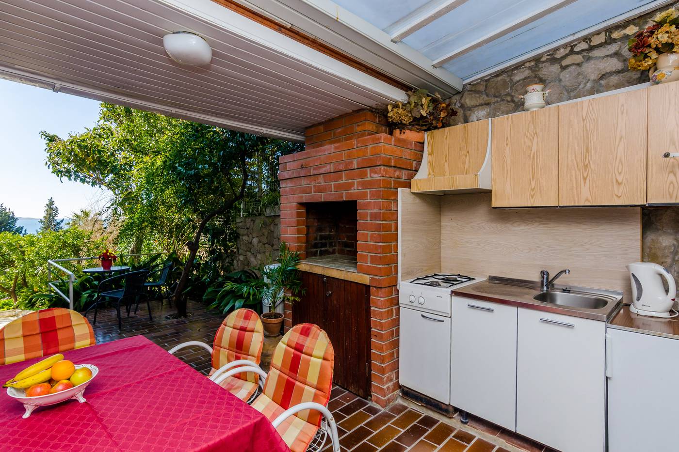 Guest-House-Villa-Nina-Terrace-49