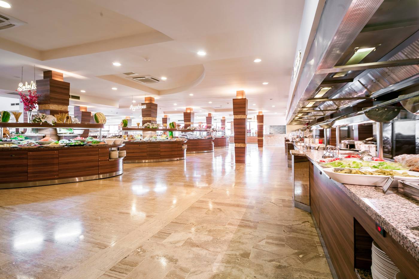 Club-Hotel-Turan-Prince-World-Select-Villa-Restaurant-51