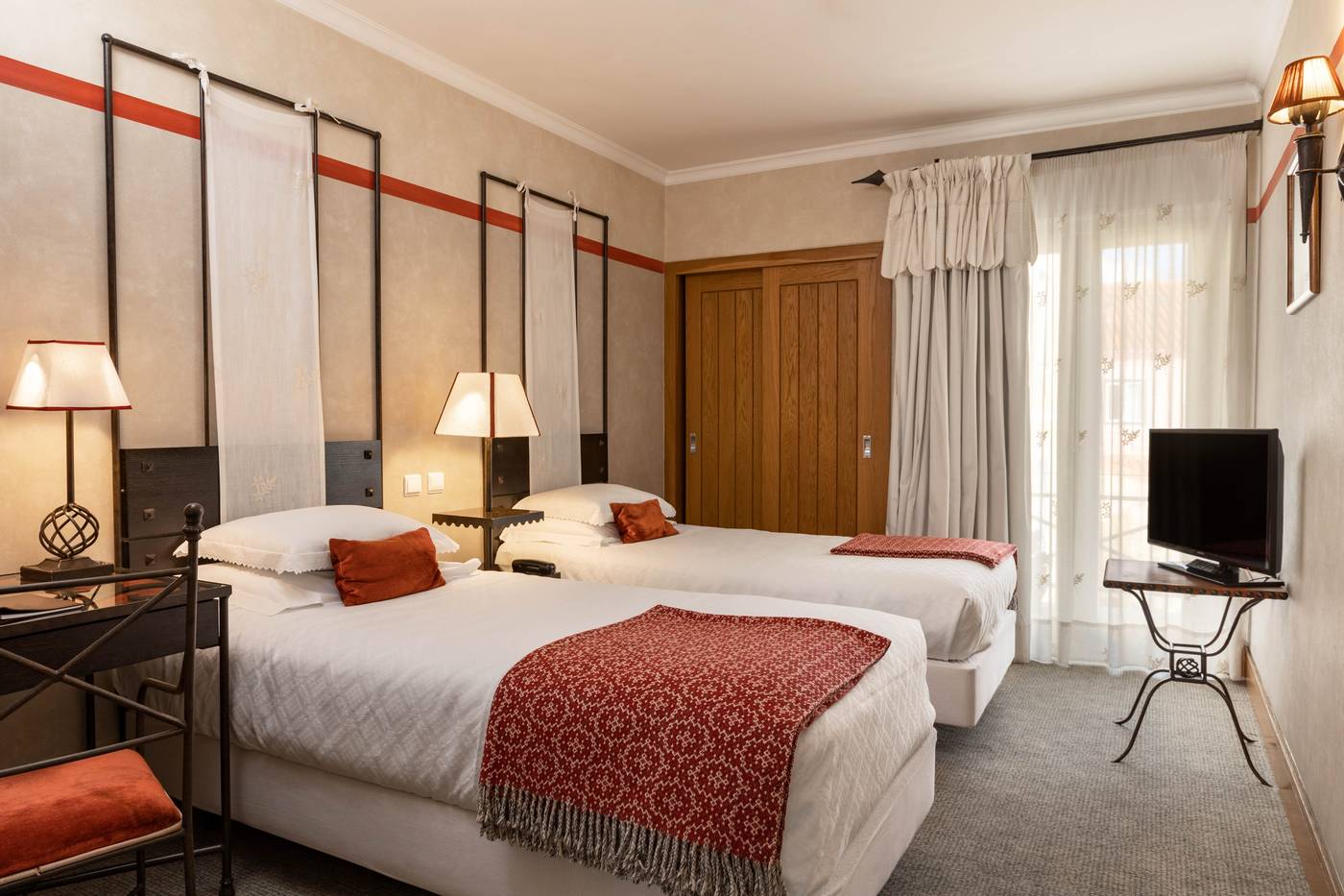 Solar-do-Castelo-Inn--a-Lisbon-Heritage-Collection-Room-4