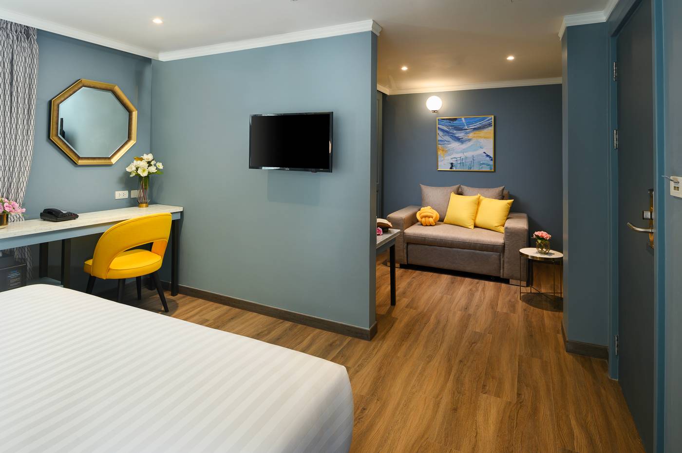 The-Mulberry-Bangkok-Hotel-Khaosan-Road-Room-5