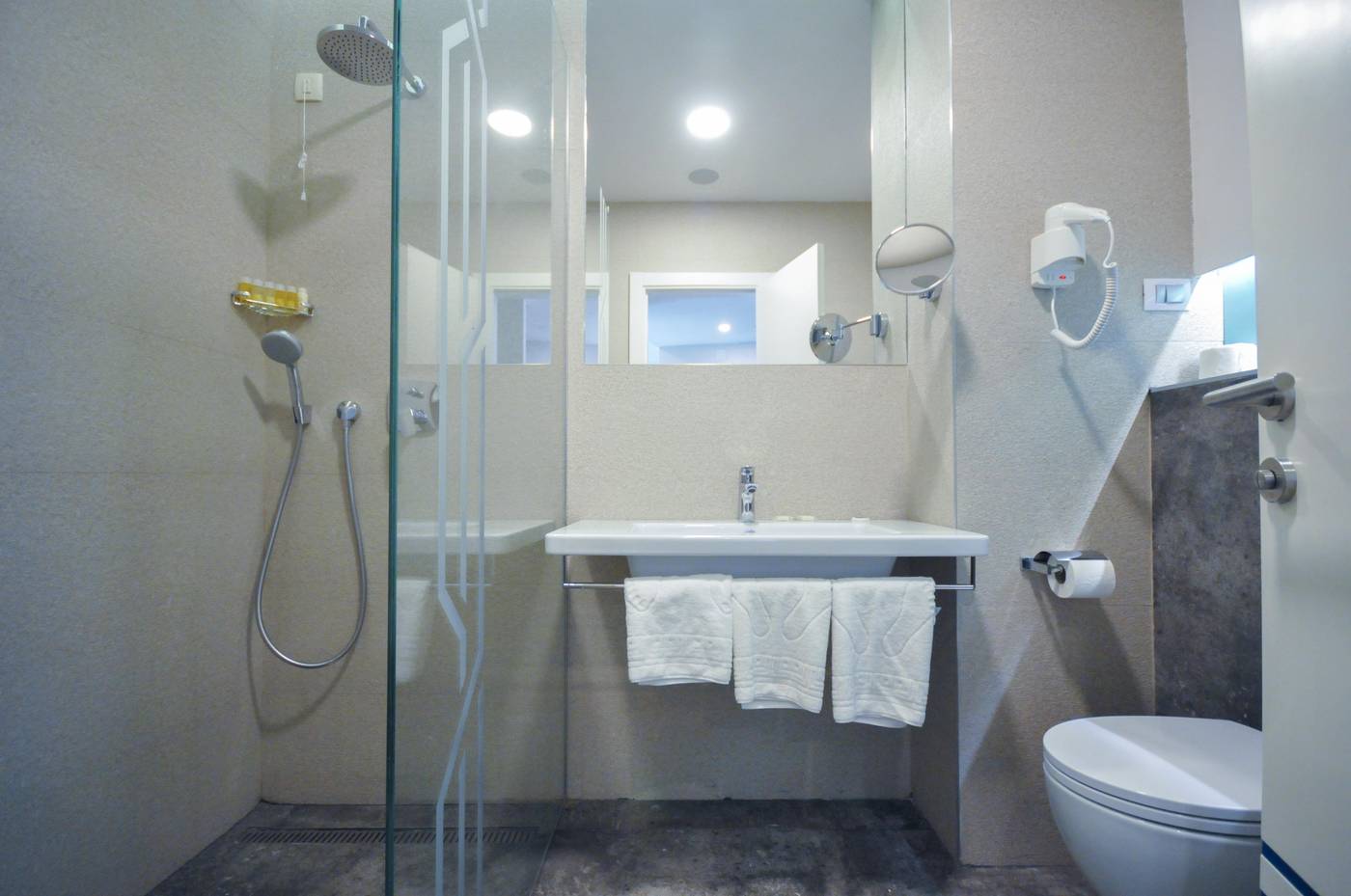 Bracera Hotel-Montenegro-MONTENEGRO-Room-10