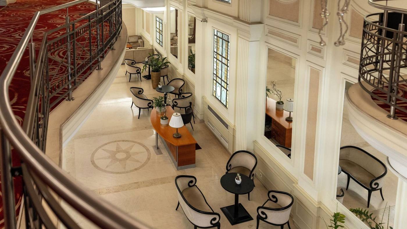 Novotel-Budapest-Centrum-Lobby-14