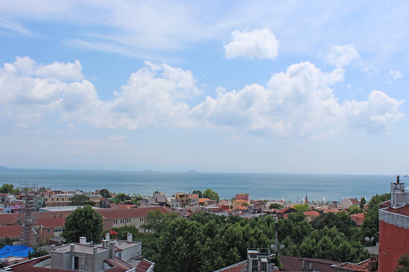 Good-Night-Hotel-Room-39