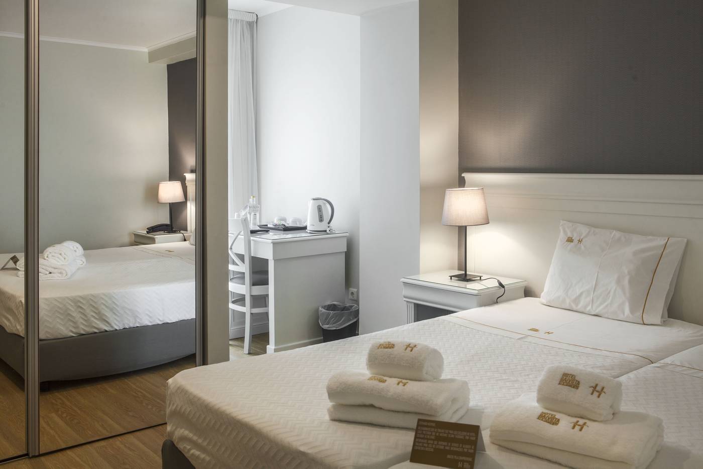 Hotel-Apartamentos-Gaivota-Room-15