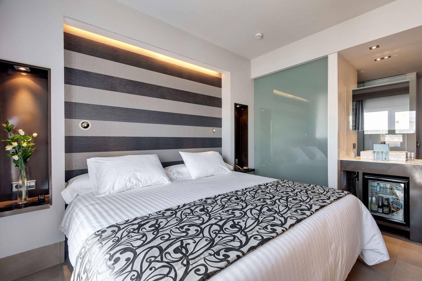 Barcel-----Hamilton-Menorca-Room-31