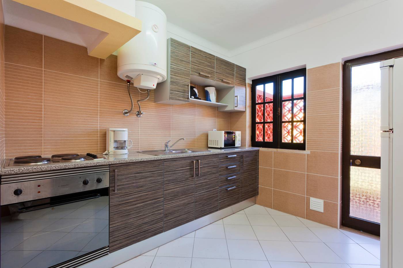 Colina-Village-Room-18