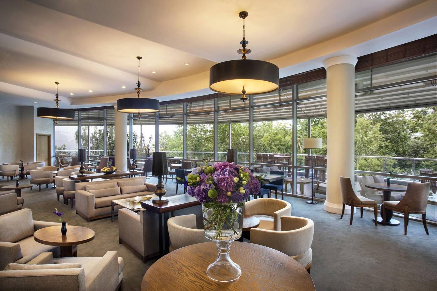 Conrad-Istanbul-Bosphorus-Lobby-14