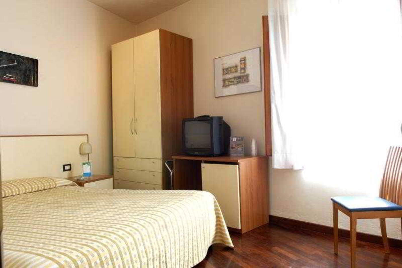 Hotel-Giardino-Tower-Inn-Room-20