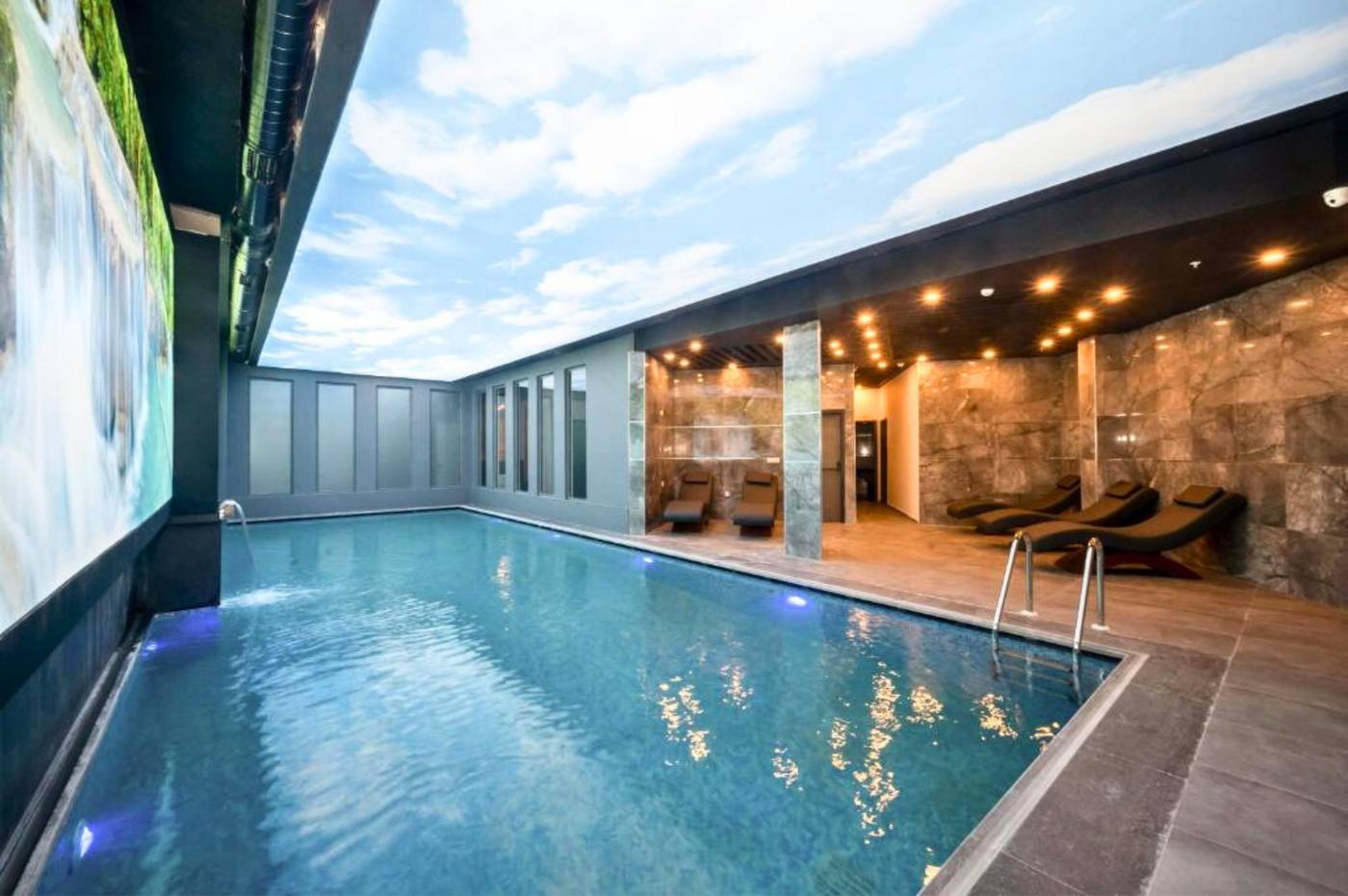 King-City-Hotel-Sports-and-Entertainment-40