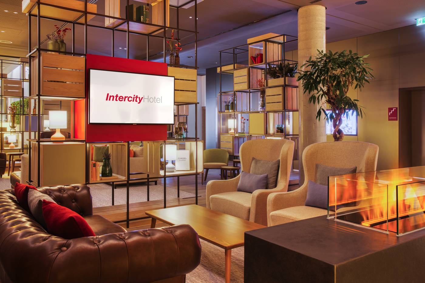 Intercityhotel Dortmund-Germany-Dortmund-Lobby-9