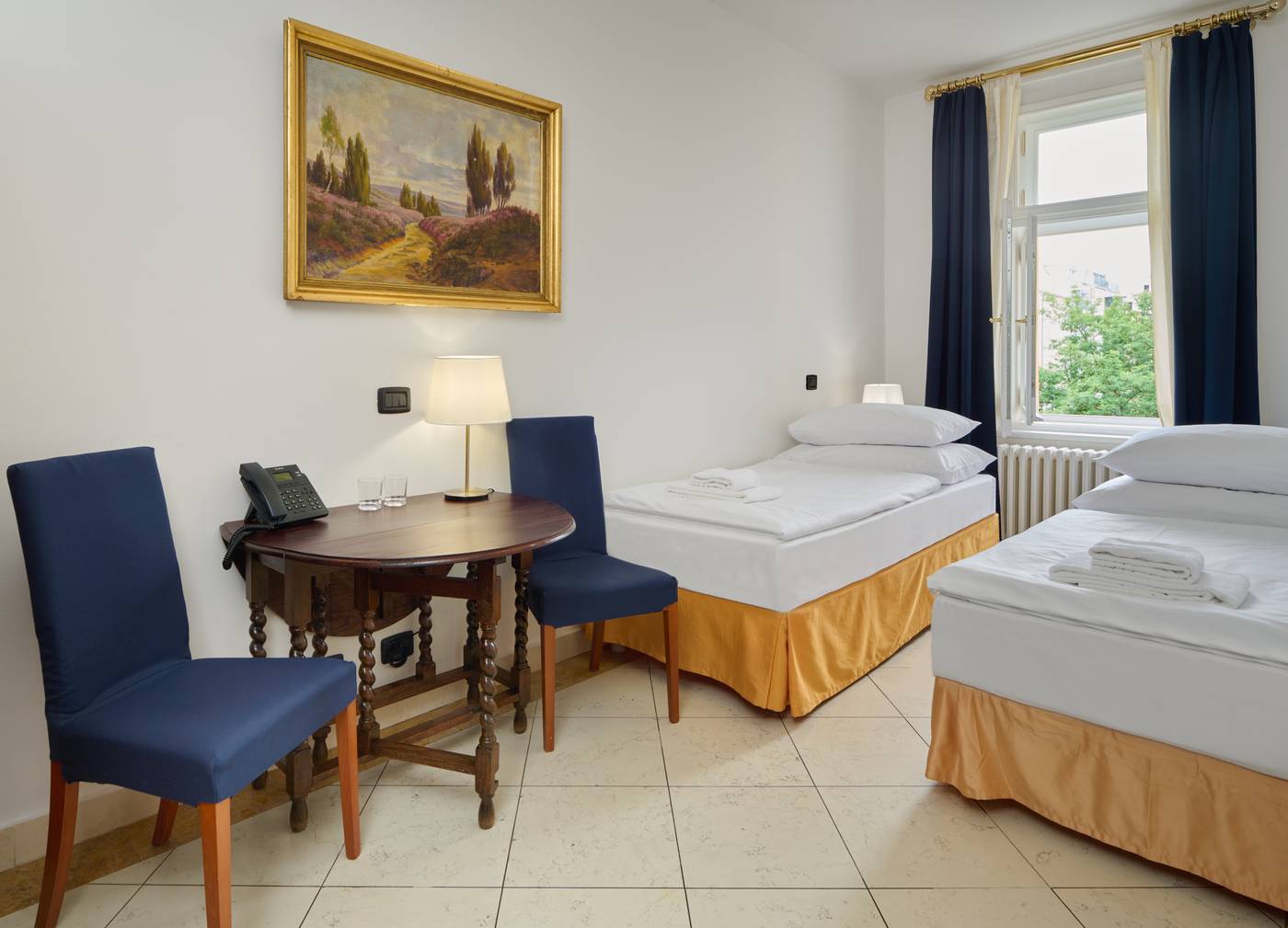 Residence-La-Fenice-Room-10