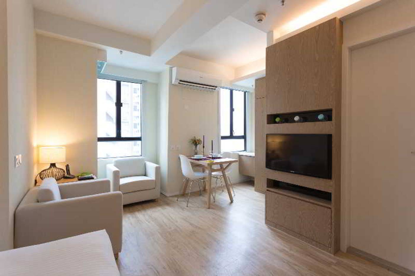 Eaton-Residences-Room-3