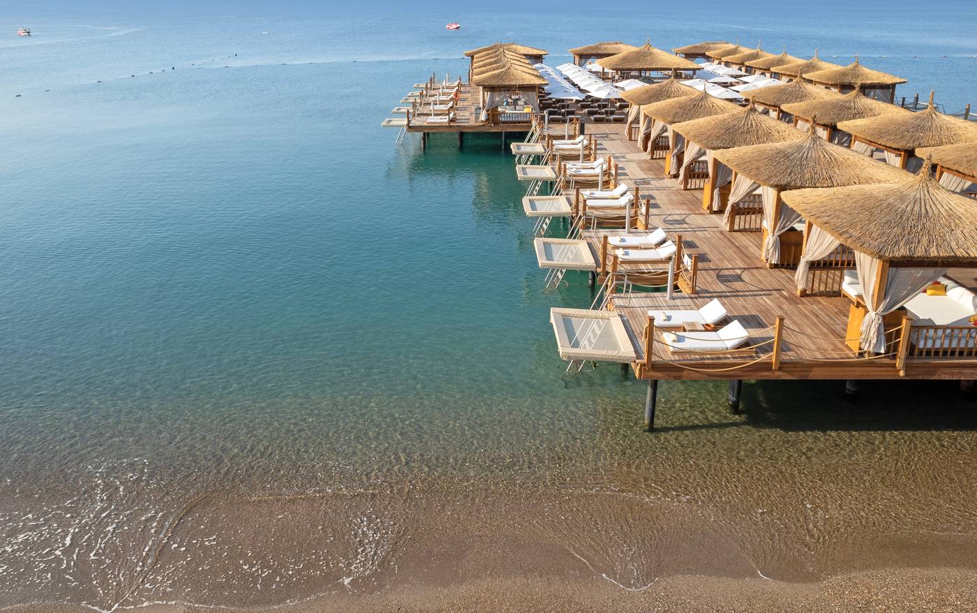 Titanic-Deluxe-Lara-Beach-82