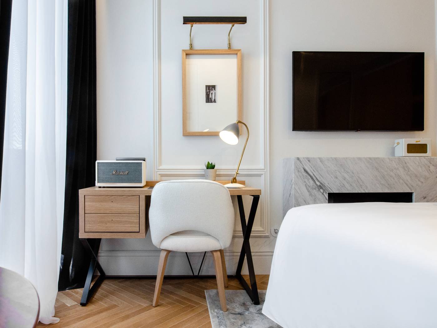 Browns-Avenue-Hotel-Room-37