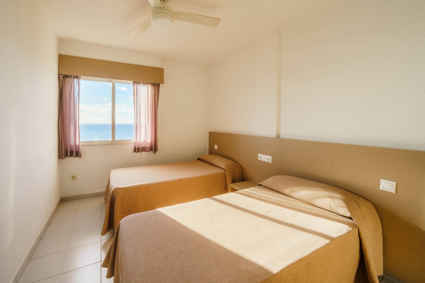 El-Faro-By-MC-Room-8