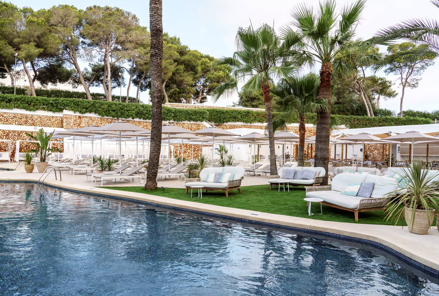 AluaSoul Mallorca Resort - Adults Only, Balearics