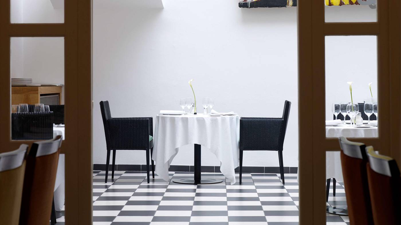 art-otel-Budapest-powered-by-Radisson-Hotels-Restaurant-14