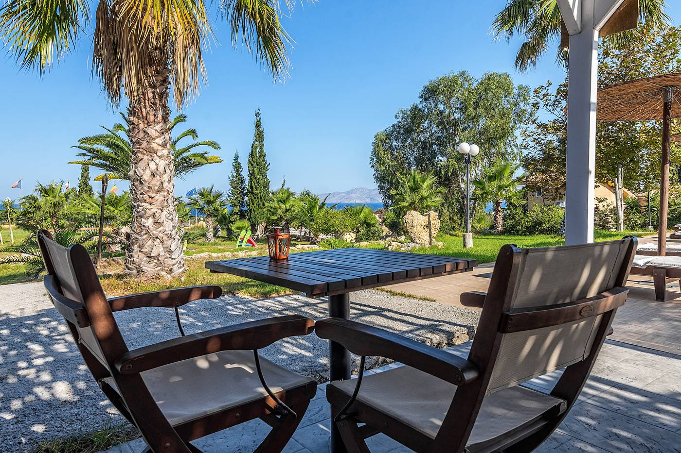 The-Small-Village-Bar-21