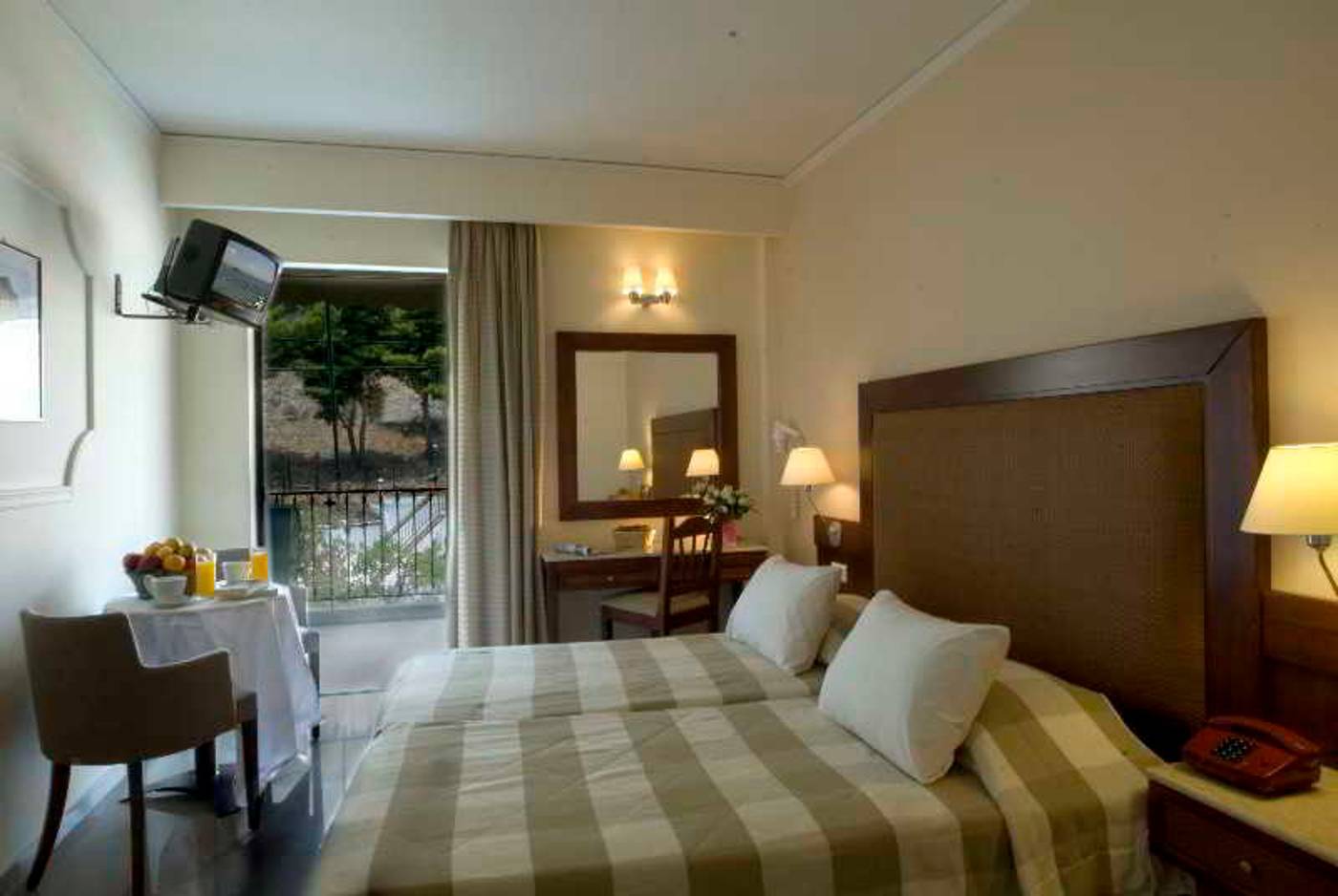 John---George-Room-12