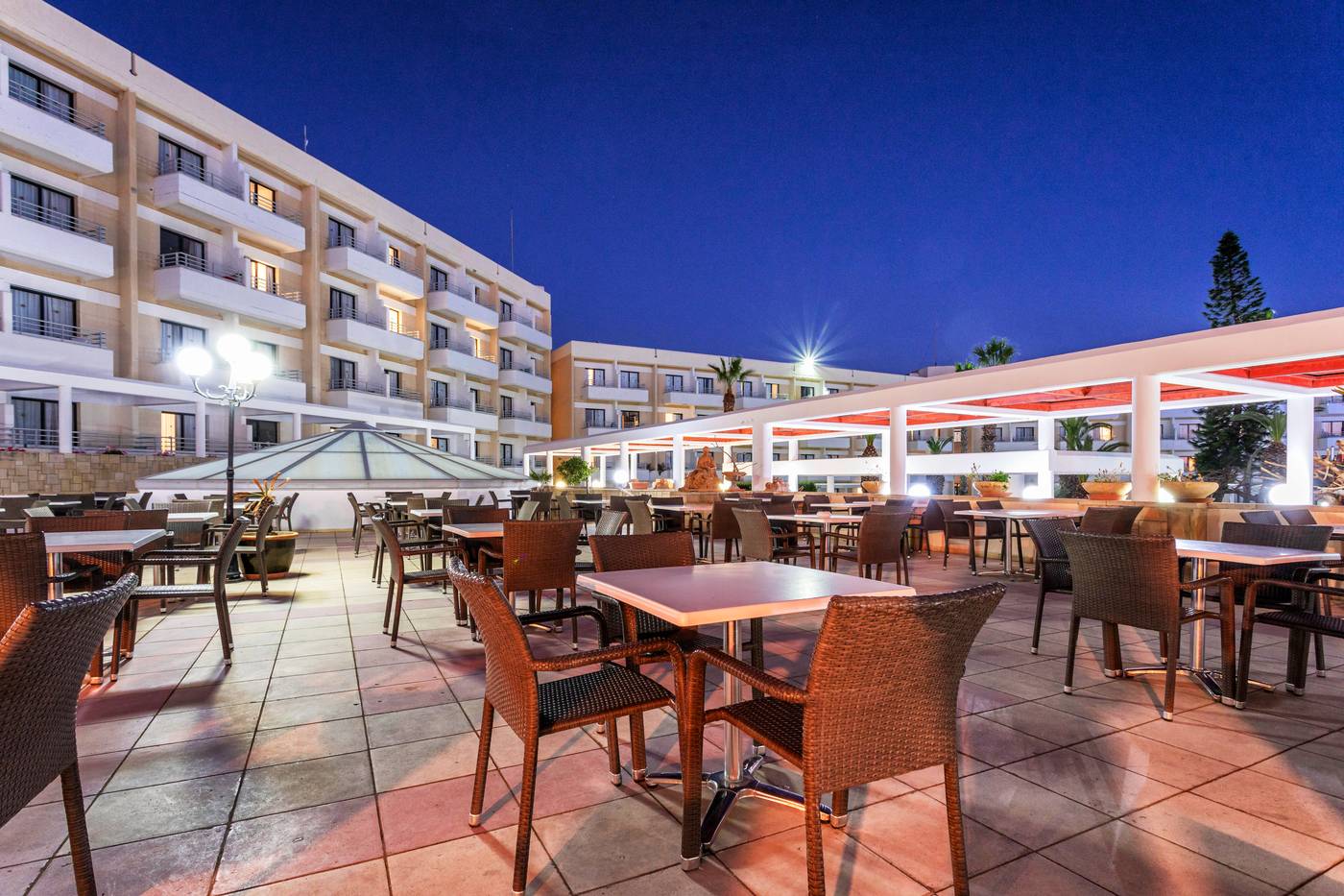 Louis-Phaethon-Beach-General-view-17