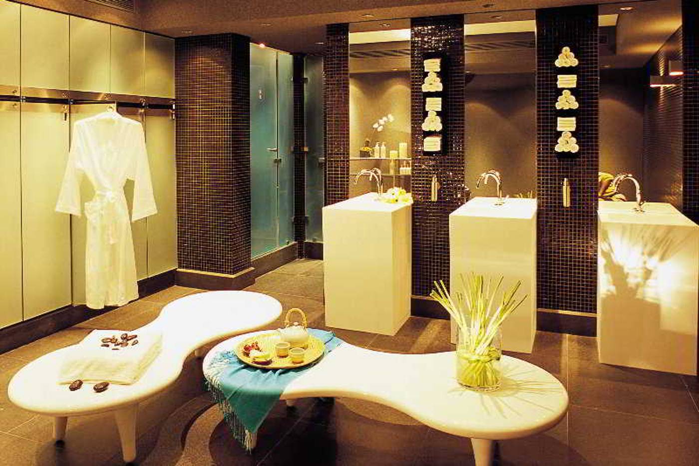 Grand-Resort-Lagonissi-Sports-and-Entertainment-53