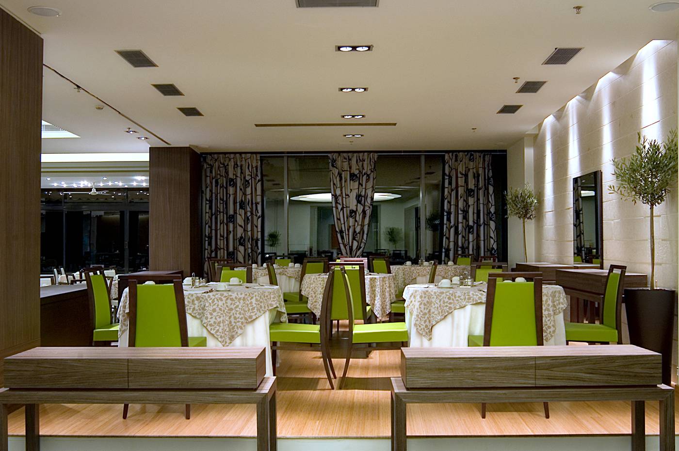 Olympic-Palace-Hotel-Restaurant-50