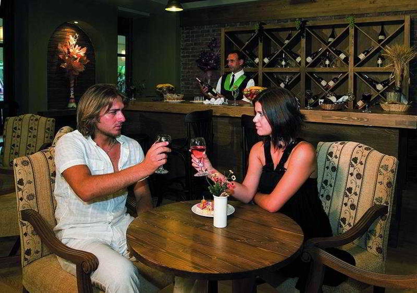 Seher-Resort---Spa-Bar-16