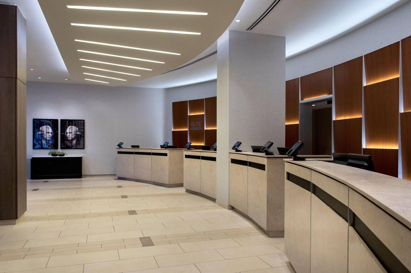 Boston-Marriott-Copley-Place-Lobby-4