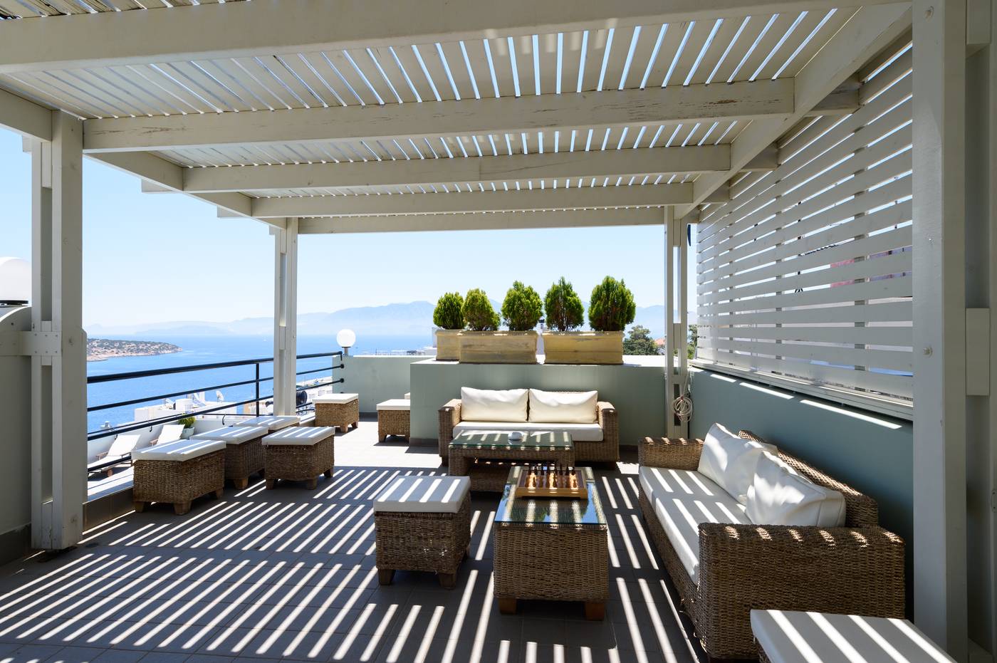 Alantha-Apts-Terrace-27