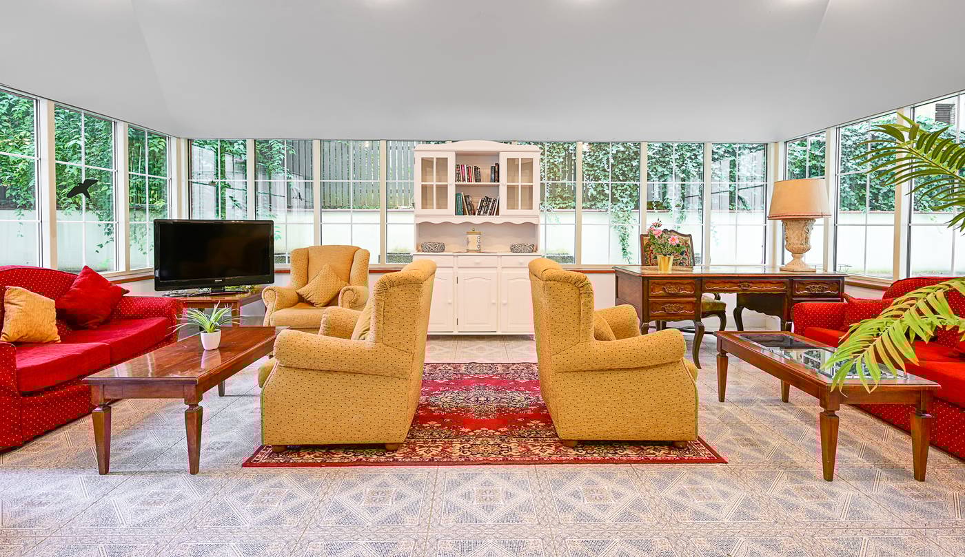 Hotel-Mala-Strana-Lobby-3